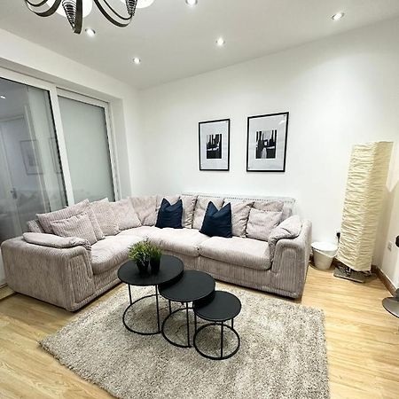 Retreat To A Stylish Ensuite In London Londres Exterior foto